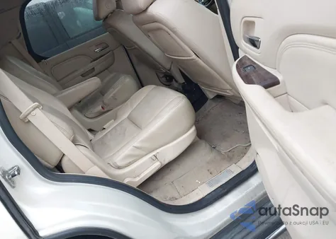 2007 Cadillac Escalade Standard из США, поврежденный, VIN 1GYEC63897R320077